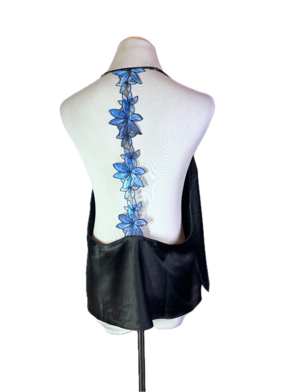 Victoria's Secret Size XL Black Satin Racerback Tank Blue Floral